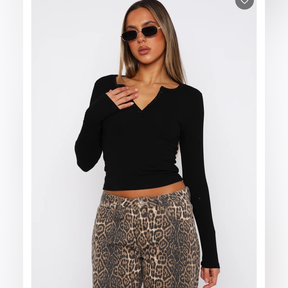 White Fox boutique Give me the details long sleeves top black SZ:S